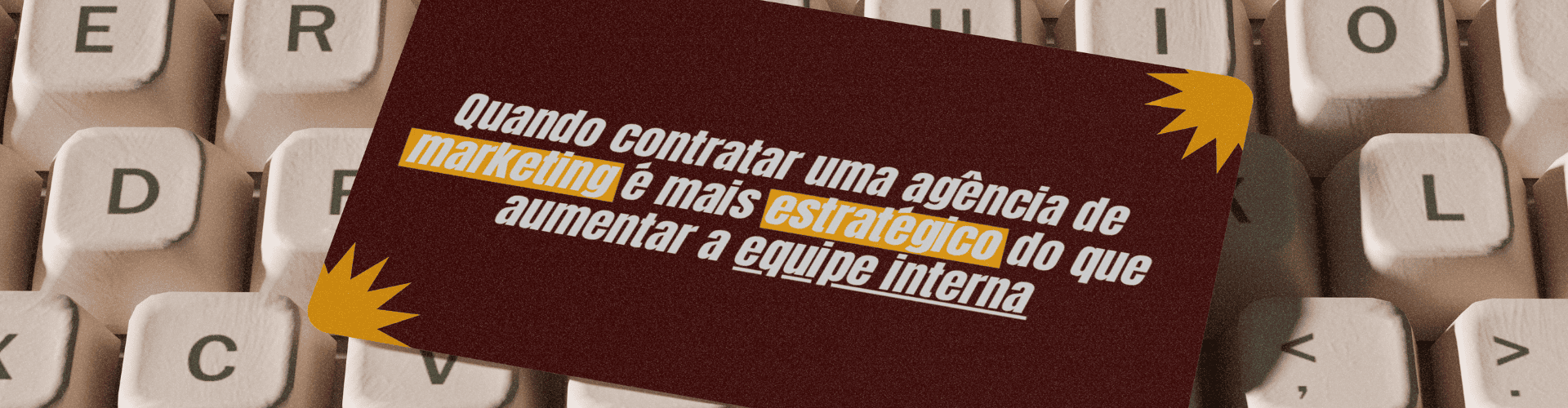 Descubra quando contratar uma agência de marketing pode ser mais estratégico do que aumentar a equipe interna e qual modelo faz mais sentido para sua empresa.